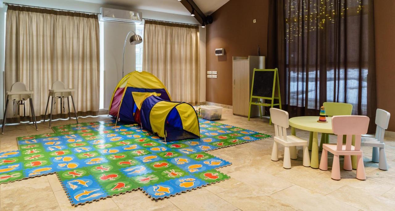 Isloch Park Ξενοδοχείο Rakaw Εξωτερικό φωτογραφία